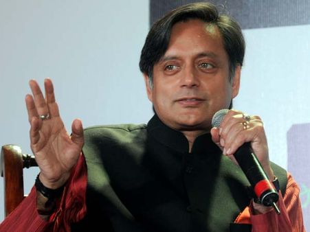 యాకుబ్ మెమన్ ఉరి బాధ కలిగించింది: శశిథరూర్