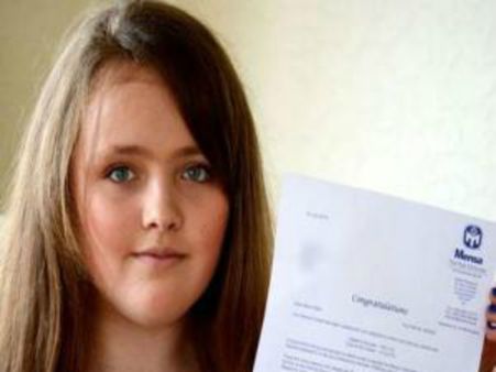 హాకింగ్, బిల్‌గేట్స్ కంటే 12ఏళ్ల బాలికకి ఎక్కువ స్కోర్