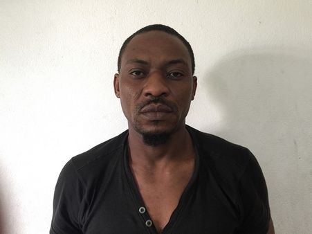 కోట్లు వచ్చాయంటూ.. లక్షలు కాజేస్తున్న నైజీరియన్ల అరెస్ట్: ఢిల్లీ పోలీసుల ప్రశంస(ఫొటోలు)