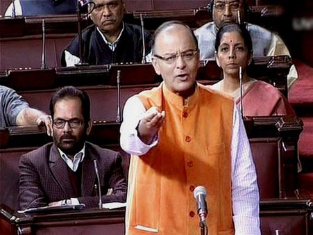 రాహుల్ జ్ఝానం లేని నిపుణుడు: జైట్లీ ఎదురుదాడి