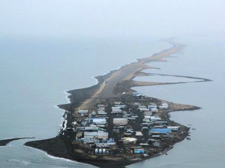 సముద్రంలో మునిగిపోనున్న అలస్కాలోని గ్రామం