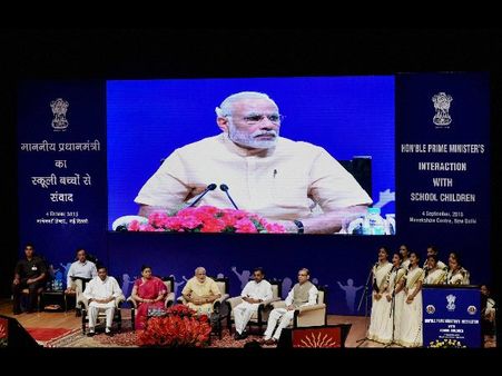 మీకు మార్గదర్శకులు ఎవరు?: ‘ఎవరెస్ట్’ పూర్ణ ప్రశ్నకు సమాధానమిచ్చిన ప్రధాని మోడీ