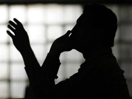 ఎంపీల ఫోన్లు ట్యాప్ చేస్తున్నారు: ఆప్ ఆరోపణ