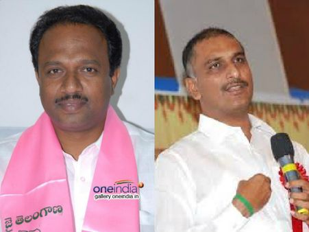 దుమ్మెత్తిపోస్తున్నారు, డిఫెన్స్‌లో కెసిఆర్!: 'ఆత్మహత్యాయత్నం ఆలోచనొస్తే ఫోన్ చేయండి'