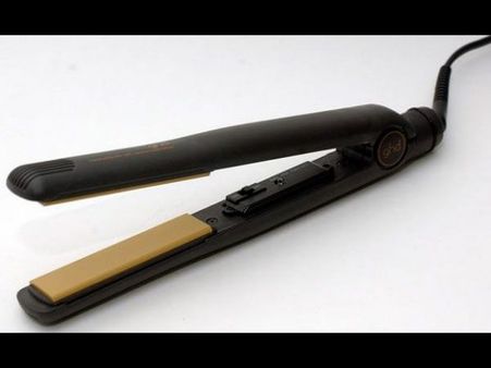 మోసం: ప్రియుడి మర్మంగానికి వాతలు పెట్టింది