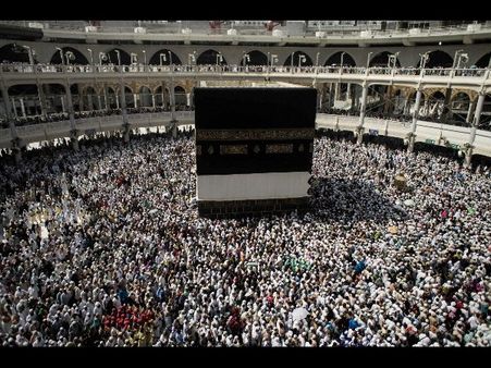 'సౌదీ' భారీ పరిహారం: మృతుల్లో బోధన్ వాసి, ఒక్కొ బాధితుడికి 1.76 కోట్లు (ఫోటోలు)