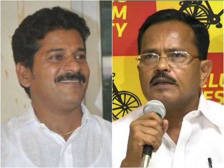 తెలంగాణ టీడిపి పీఠం: రేవంత్ రెడ్డికి చుక్కెదురు, మోత్కుపల్లి దళిత కార్డు