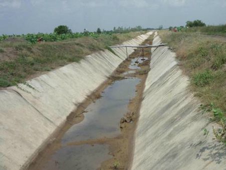 పట్టి సీమకు హంద్రీనీవా మోటార్: ప్రాంతీయ విద్వేషాలని జూపూడి ఫైర్