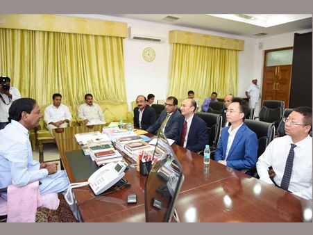 తెలంగాణ నగరాలకు చైనా హంగులు: కెసిఆర్‌తో ప్రతినిధుల భేటీ