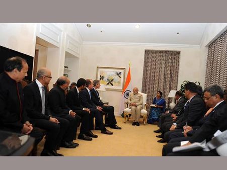 టెక్ సీఈఓతో మోడీ భేటీ: ఎవరేమన్నారు?(ఫోటోలు)