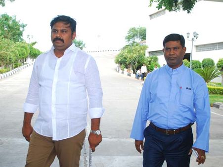 ఓటుకు నోటు, ఫోన్లో సెబాస్టియన్‌వే!: తదుపరి చర్యకు ఏసీబీ, బాబు శాంపిల్స్ కోరే ఛాన్స్