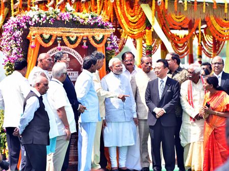 కెసిఆర్ అడుగుతారని, బీహార్ ఎన్నికల వల్లనే మోడీ ఇలా...