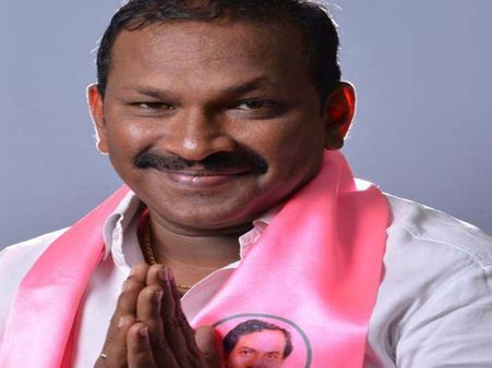 వరంగల్ టిఆర్ఎస్ అభ్యర్థి దయాకర్: రవికుమార్‌కు కెసిఆర్ బుజ్జగింపులు