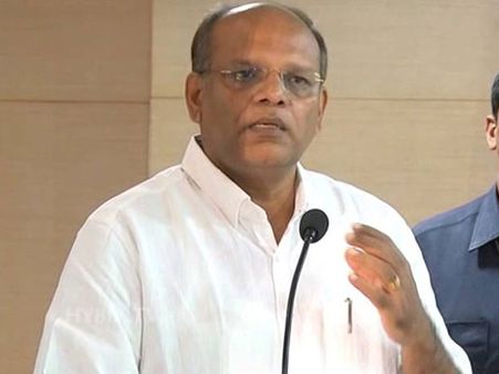 కెసిఆర్ జూదానికి సోమేష్ బకరా: దాసోజు, పాతరేస్తామని మర్రి