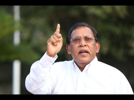 హైడ్రామా మధ్య బిజెపి అభ్యర్థి: టీచర్‌తో సవాల్ చేసి అమెరికాకు.. ఎవరీ దేవయ్య? (పిక్చర్స్)