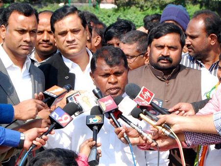 మరిన్ని నేటి తాజా వార్తలు