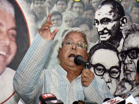 కింగ్ మేకర్‌గా లాలూ: రాజకీయ ప్రస్థానమిదీ?