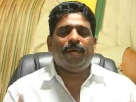 జగన్‌కు ఐరన్ లెగ్: వెంకన్న, బాబూ! దమ్ముంటే నాపై గెలుపు, అందుకే గొడవ: నాని