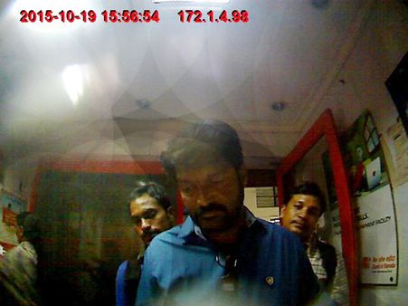 మధుమేహం: ఏమార్చి ఎటిఎం కార్డులు మార్చేసి డబ్బులు కాజేశాడు