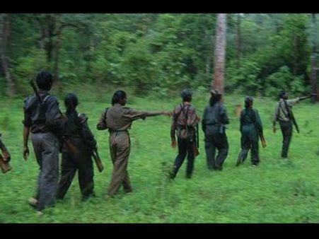 నలుగురు మహిళా మావోయిస్టుల హతం