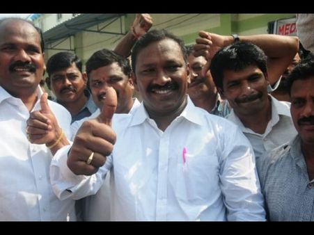 కెసిఆర్ అభివృద్ధి పనులే, రుణపడి ఉంటా: పసునూరి దయాకర్