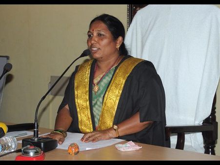 అనురాధ దంపతుల హత్య: చింటూ వెనక ఎవరున్నారు?