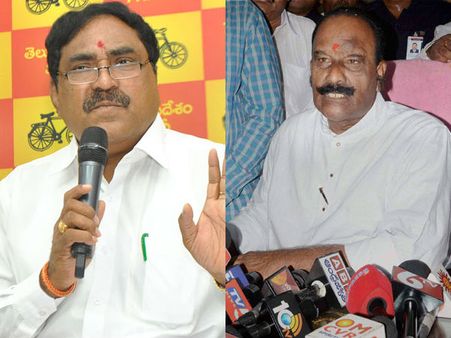 కెసిఆర్ మొండి వైఖరి: ఎర్రబెల్లి, చంపాలని కుట్ర చేశారు: నాయిని గ్రేటర్ సవాల్