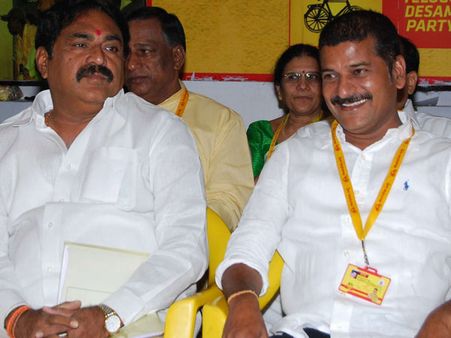 తప్పుడు వ్యూహం: దిక్కు లేని తెలంగాణ టిడిపి
