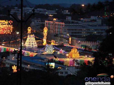 తిరుపతి వైపు చెన్నై ఐటీ కంపెనీలు: భవనాల వేటలో టీసీఎస్, హెచ్‌సీఎల్