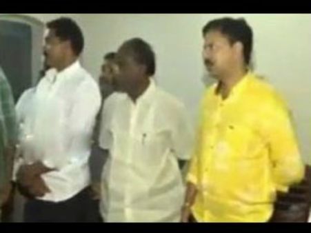 కాల్‌మనీ కేసు: బాధిత మహిళలకు వణుకు, ఎవరీ భవానీ శంకర్?