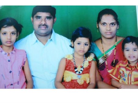 అది కారు ప్రమాదం కాదు, ఆత్మహత్యే: అప్పులే కారణమన్న పోలీసులు(పిక్చర్స్)