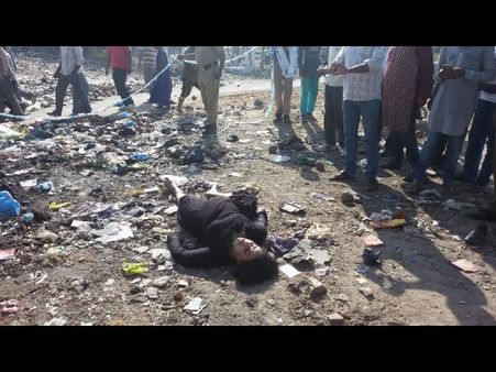 దారుణం: అనుమానాస్పద స్థితిలో మహిళ మృతి