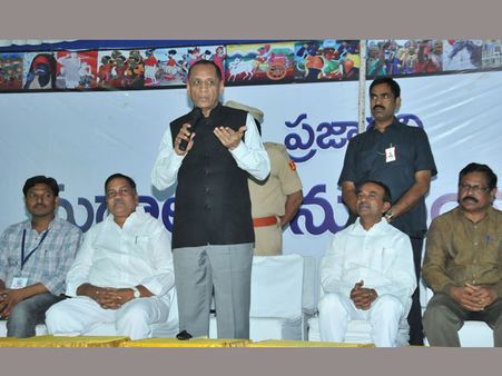 నో రూలింగ్ పార్టీ... నో అపోజిషన్!: అసెంబ్లీకి నాలుగు రోజులు తాళమేయాలన్న గవర్నర్