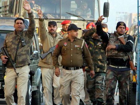 పఠాన్‌కోట్ దాడి: పాక్‌కు ఎల్ఆర్ పంపనున్న భారత్