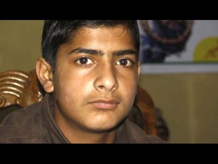 టెర్రరిస్టు కొడుక్కి ఎ1 గ్రేడ్: కాశ్మీర్ లోయలో జోష్