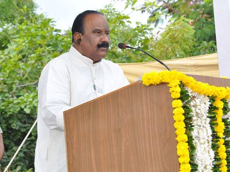 కంటోన్మెంట్‌ సీఈఓ సుజాతగుప్తాకు హోంమంత్రి నాయిని వార్నింగ్‌