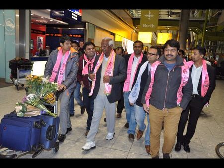 లండన్‌: కడియం శ్రీహరికి ఘనస్వాగతం(పిక్చర్స్)