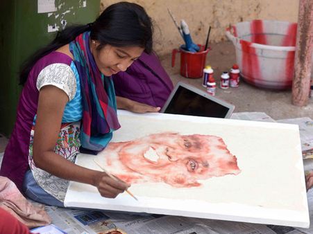 రోహిత్ ఆత్మహత్యలో కొత్త ట్విస్ట్!: వర్సిటీలో 'వెలి' నిరసన (పిక్చర్స్)