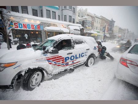 అమెరికాలో మంచు తుఫాన్: 19 మంది మృతి (ఫోటోలు)