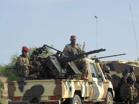 ఆత్మాహుతి దాడులు: 32 మంది బలి