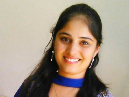 రోడ్డు ప్రమాదంలో మృతి: లేడీ టెక్కీ శరీరం దానం