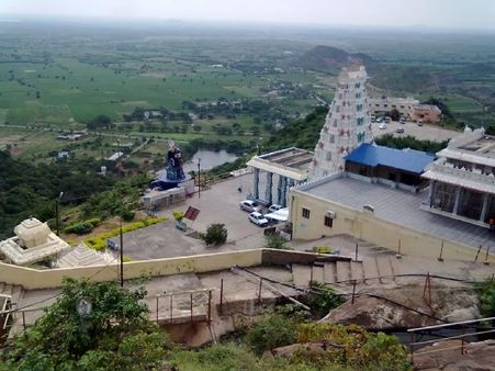 నవ్యాంధ్ర బాసర కోటప్పకొండలో బయటపడిన 200 ఏళ్ల నాటి దారి