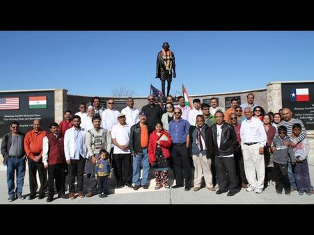 ఎంజిఎంఎన్‌టిలో గాంధీకి ఘన నివాళి(ఫొటోలు)