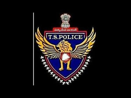 కానిస్టేబుల్ రేసులో పీహెచ్‌డీ అభ్యర్ధులు