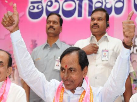 ఆంధ్రావాళ్లూ మా బిడ్డలే, నారాయణ చెవి కోయకండి: కెసిఆర్, హద్దు దాటొద్దని హెచ్చరిక