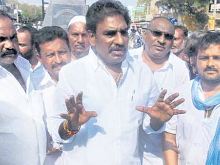 పీఆర్కె కామెంట్: టచ్‌లో ఆరుగురు టిడిపి ఎమ్మెల్యేలు?