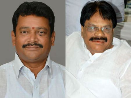 కలమట రాకతో శత్రుచర్లకు చెక్: ఒత్తిళ్లు పనిచేశాయా?