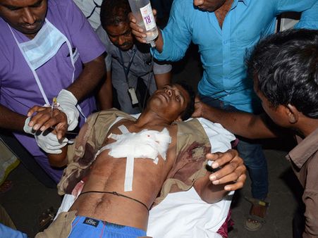 నాలుగు రోజుల్లో వివాహం: తుపాకీ మిస్‌ఫైర్, పొట్టలోకి దూసుకెళ్లిన బుల్లెట్