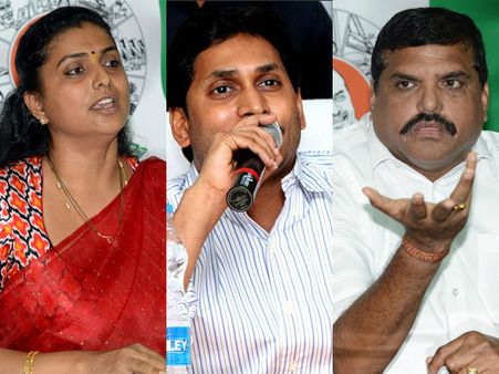 వైసీపీలో ఆ ముగ్గురే టార్గెట్: టీడీపీ నేతల ఎదురుదాడి