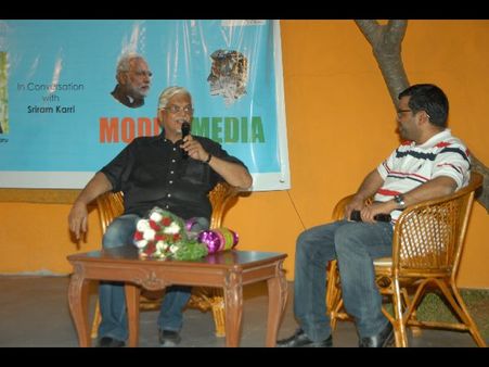 తెలంగాణను వైఎస్ అడ్డుకున్నారు, నేను సాక్షిని: మన్మోహన్ మీడియా సలహాదారు